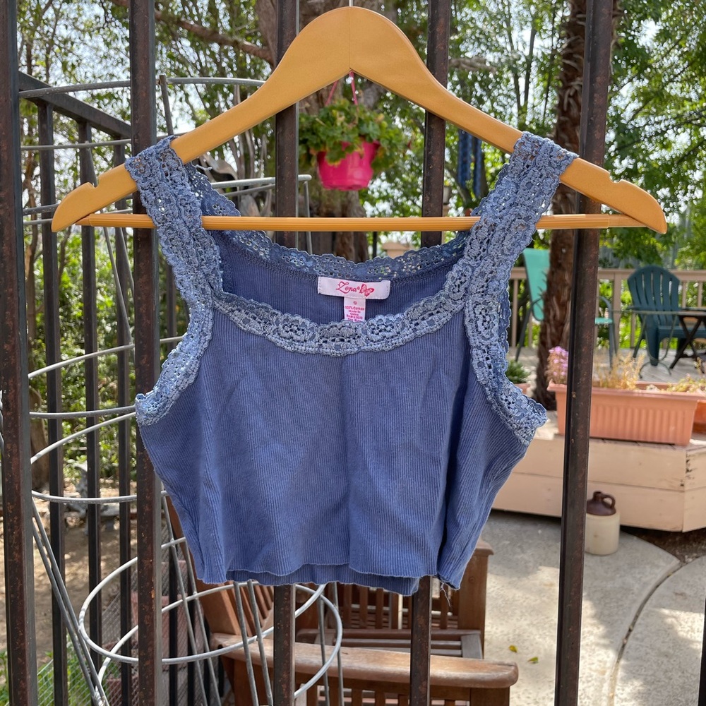 Adorable cropped tank